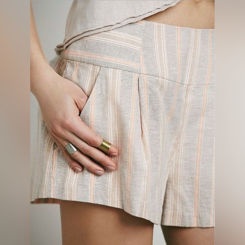 Free People Austin Linen Blend Shorts - Size S